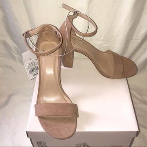 NWT Target heel